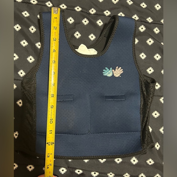 Small kid velcro navy blue weighted compression vest - removable weights - Picture 3 of 9